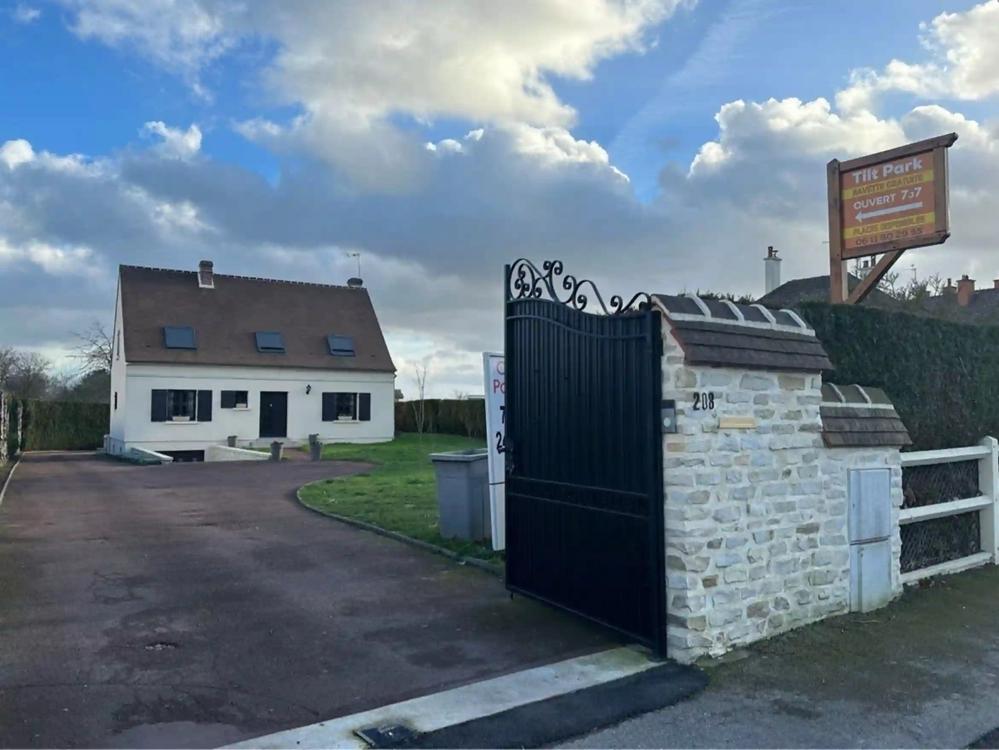 TILT PARK - Parking Aéroport Paris-Beauvais